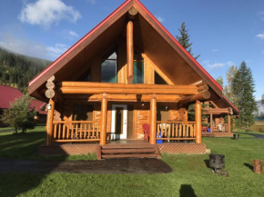  Yoho Chalets  Голден